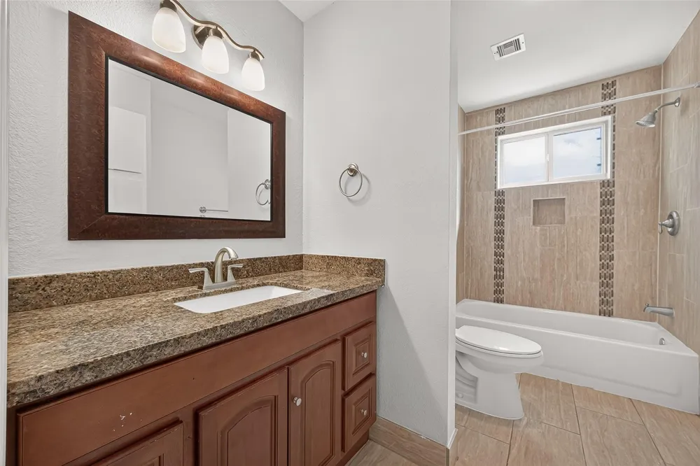 11126 Cedarhurst Drive Houston, TX 77096