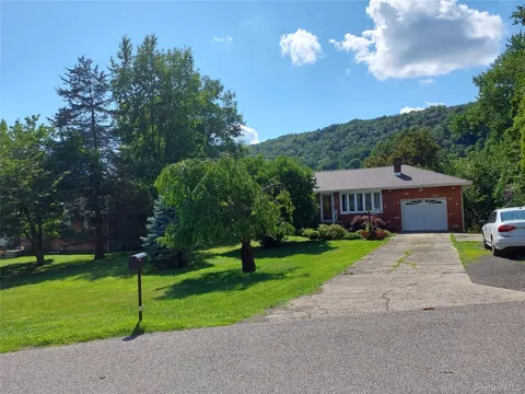 1 Tappan Drive
