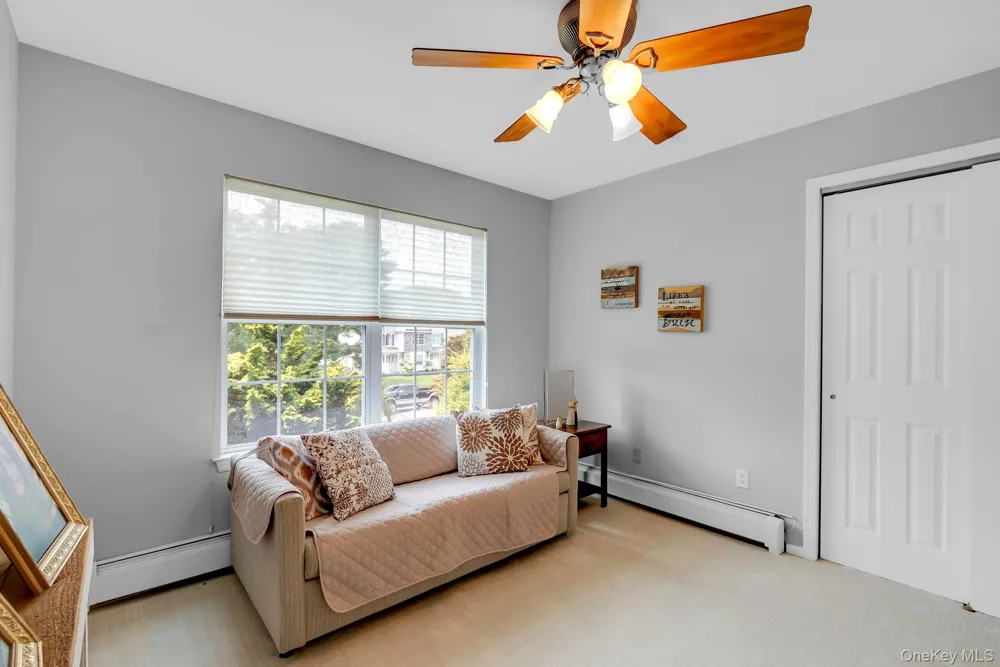 11 Horstead Court Yaphank, NY 11980