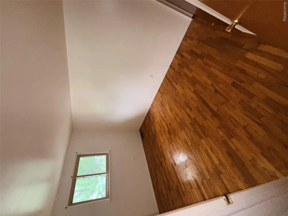 23713 Haig Taylor City, MI 48180