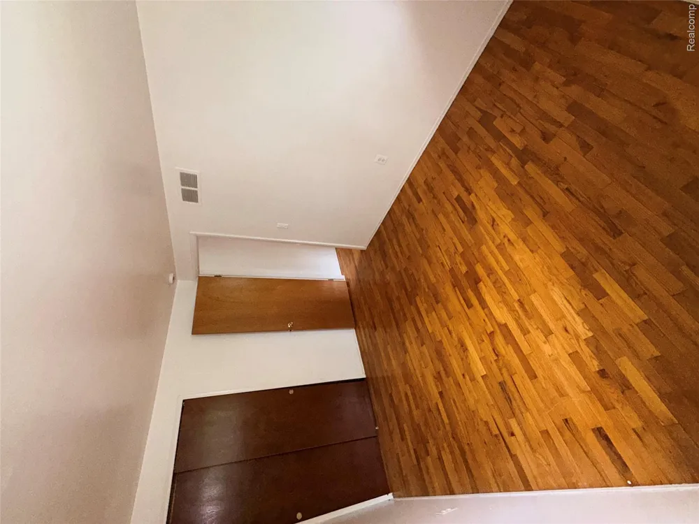 23713 Haig Taylor City, MI 48180