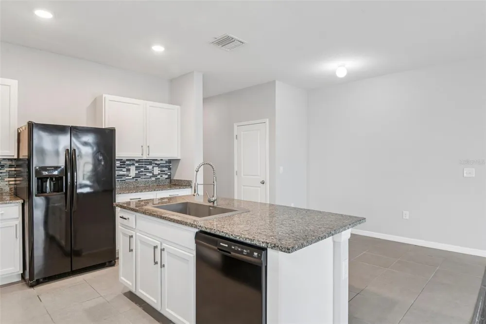 2685 SUNCOAST BLEND DRIVE Odessa, FL 33556