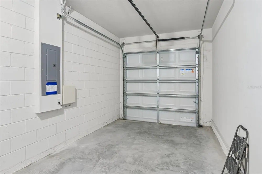 2685 SUNCOAST BLEND DRIVE Odessa, FL 33556