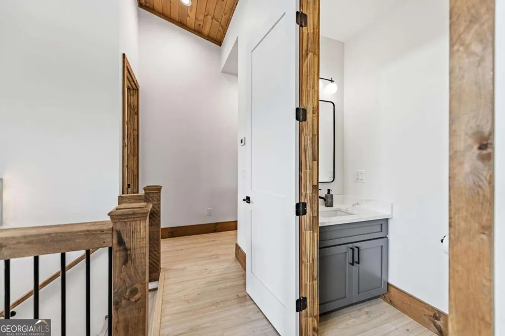 351 S Dream Catcher Blue Ridge, GA 30513