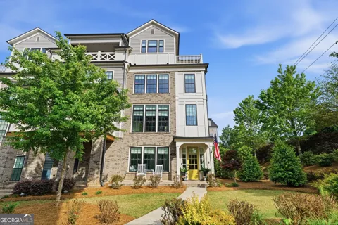327 Concord ST