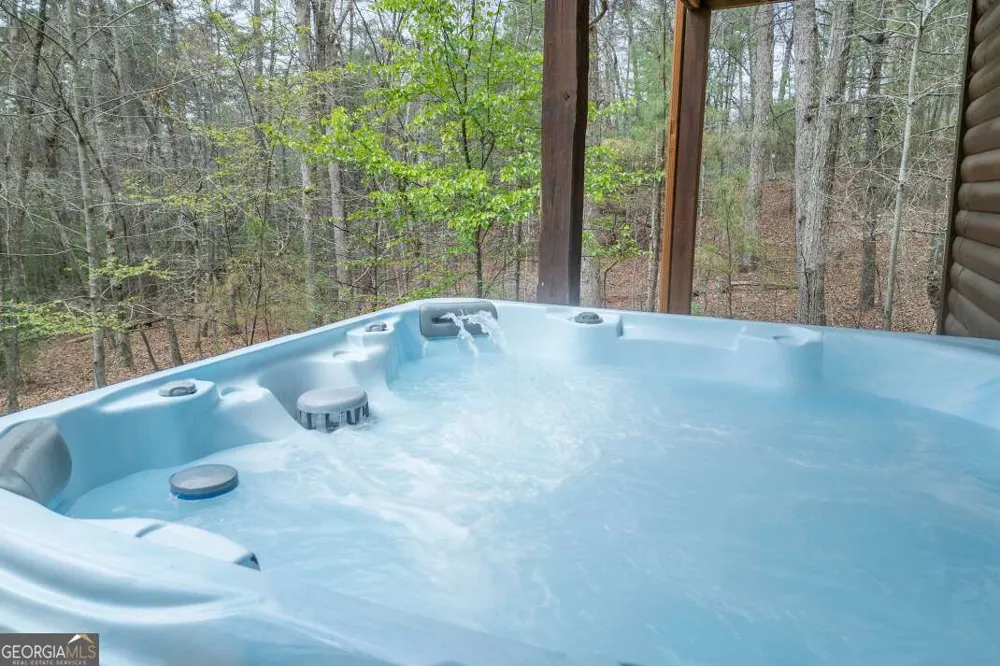 145 Fox Run LN Blue Ridge, GA 30513