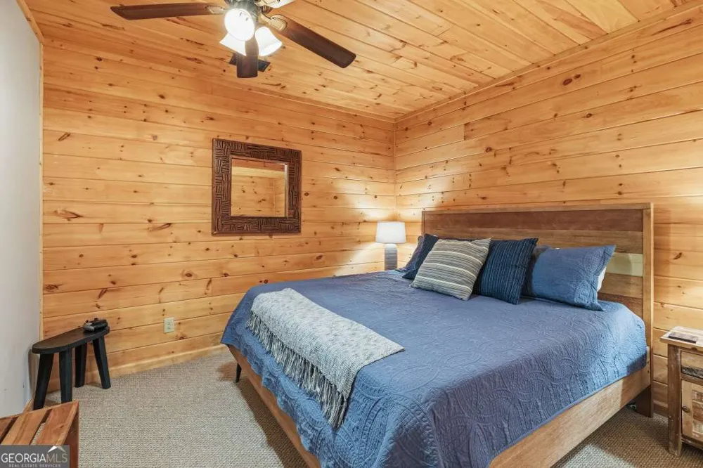 145 Fox Run LN Blue Ridge, GA 30513