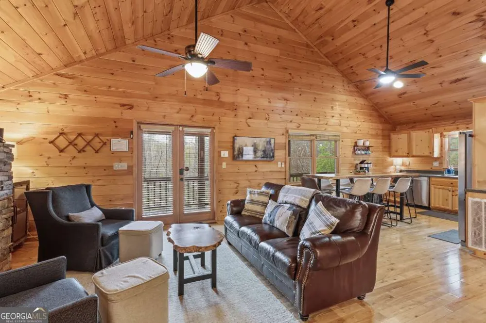 145 Fox Run LN Blue Ridge, GA 30513