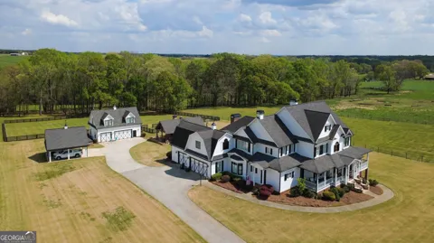 3386 Chandler RD