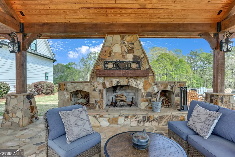 3386 Chandler RD Good Hope, GA 30641
