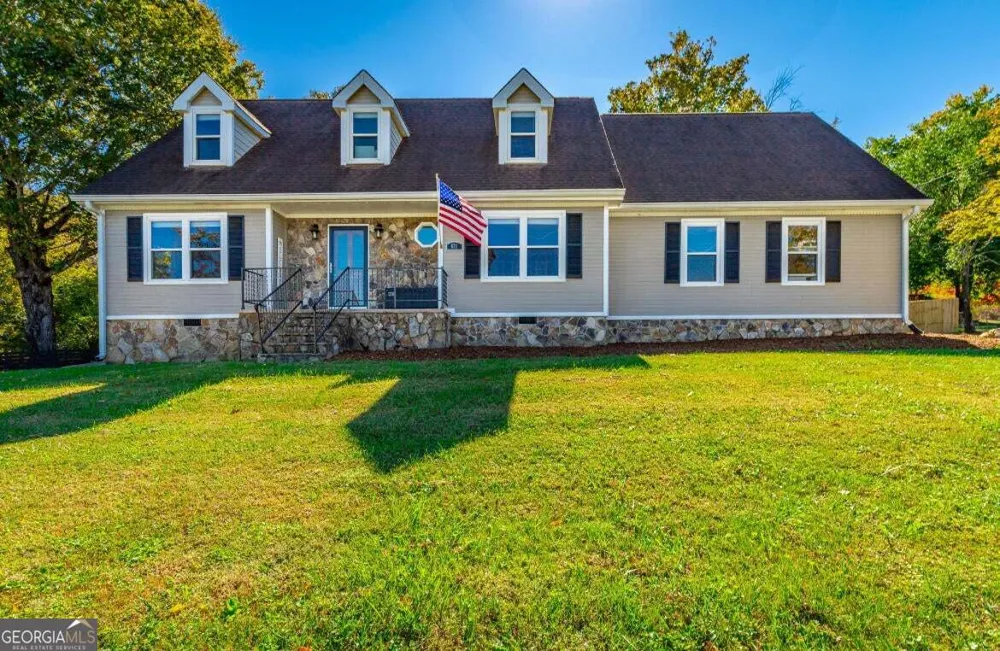621 Lee DR Ringgold, GA 30736