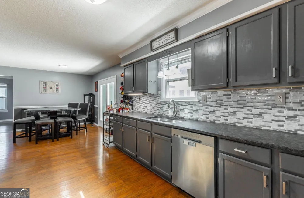 621 Lee DR Ringgold, GA 30736