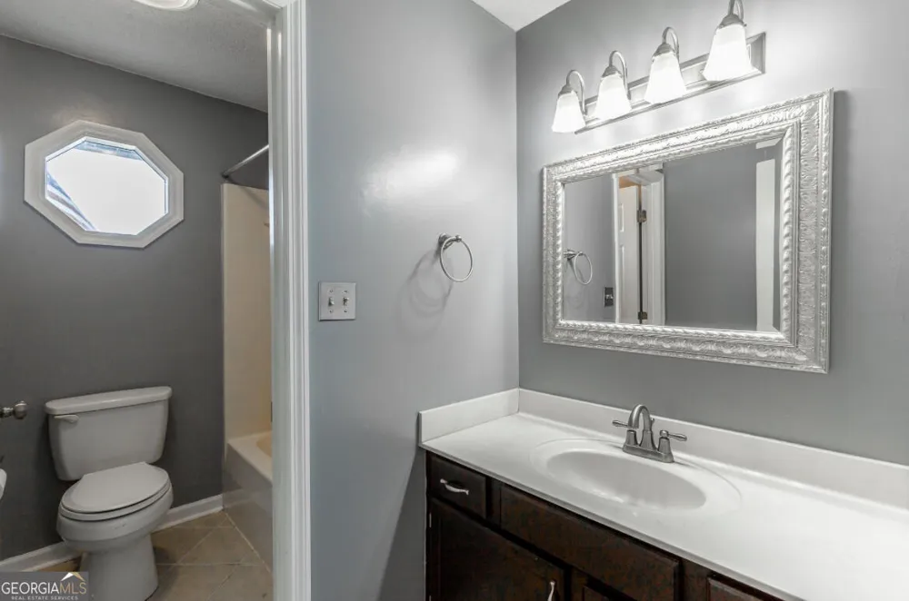 621 Lee DR Ringgold, GA 30736
