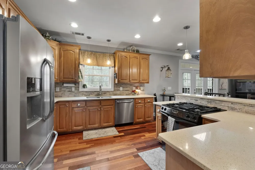 172 Sam Solomon RD Locust Grove, GA 30248