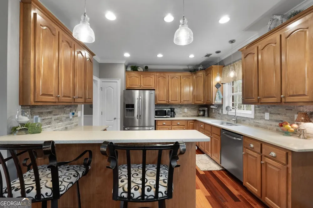 172 Sam Solomon RD Locust Grove, GA 30248