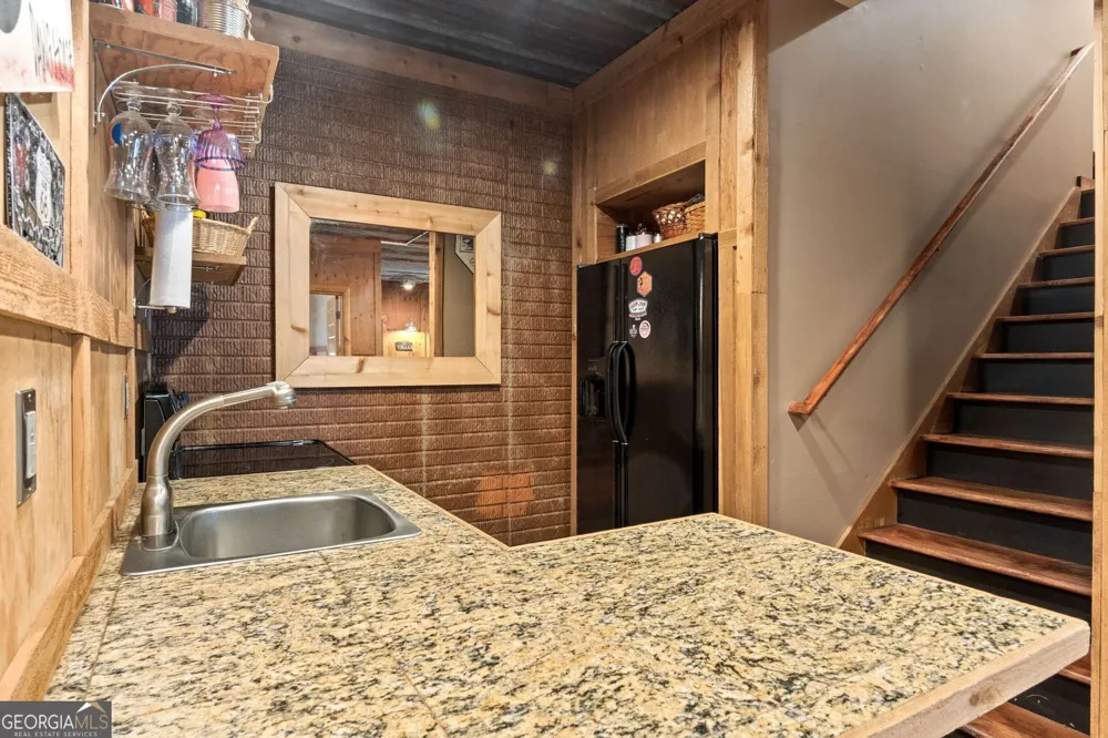 172 Sam Solomon RD Locust Grove, GA 30248