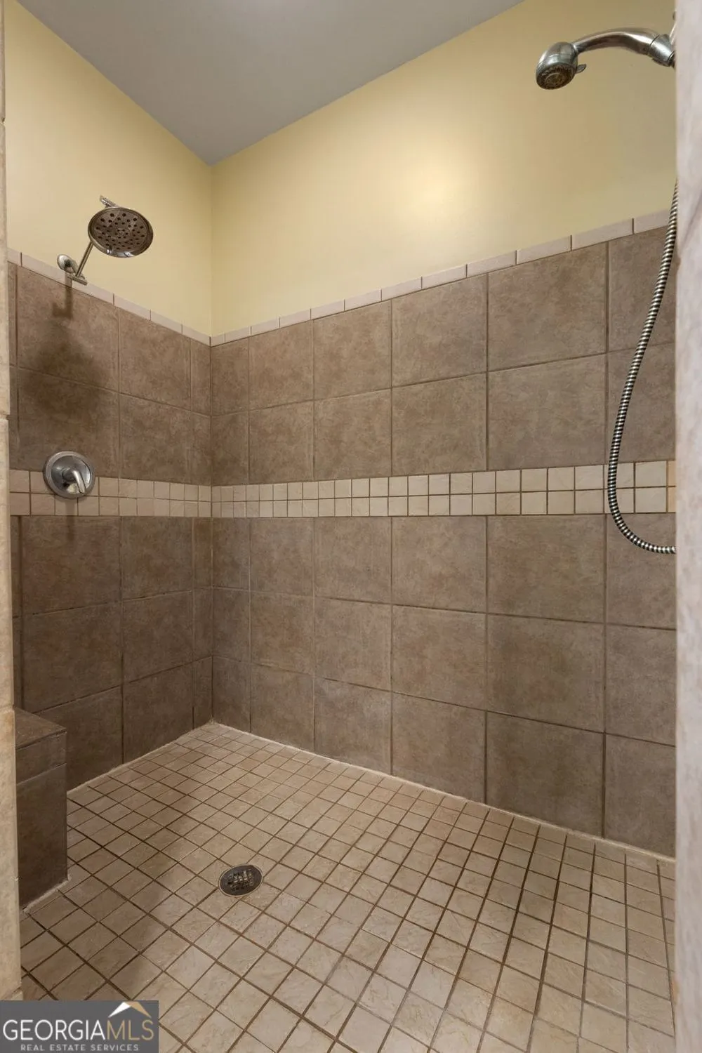 172 Sam Solomon RD Locust Grove, GA 30248