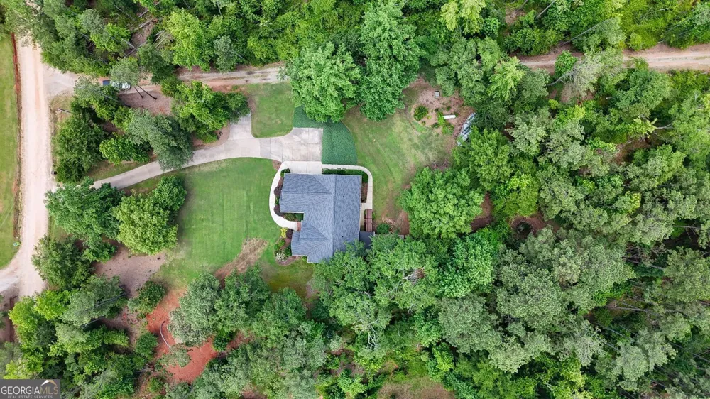 172 Sam Solomon RD Locust Grove, GA 30248