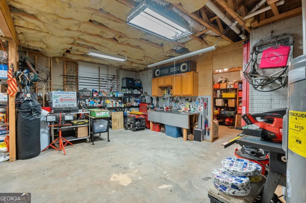 172 Sam Solomon RD Locust Grove, GA 30248