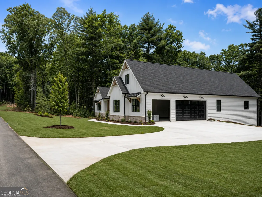 469 Oakwood WAY Blairsville, GA 30512