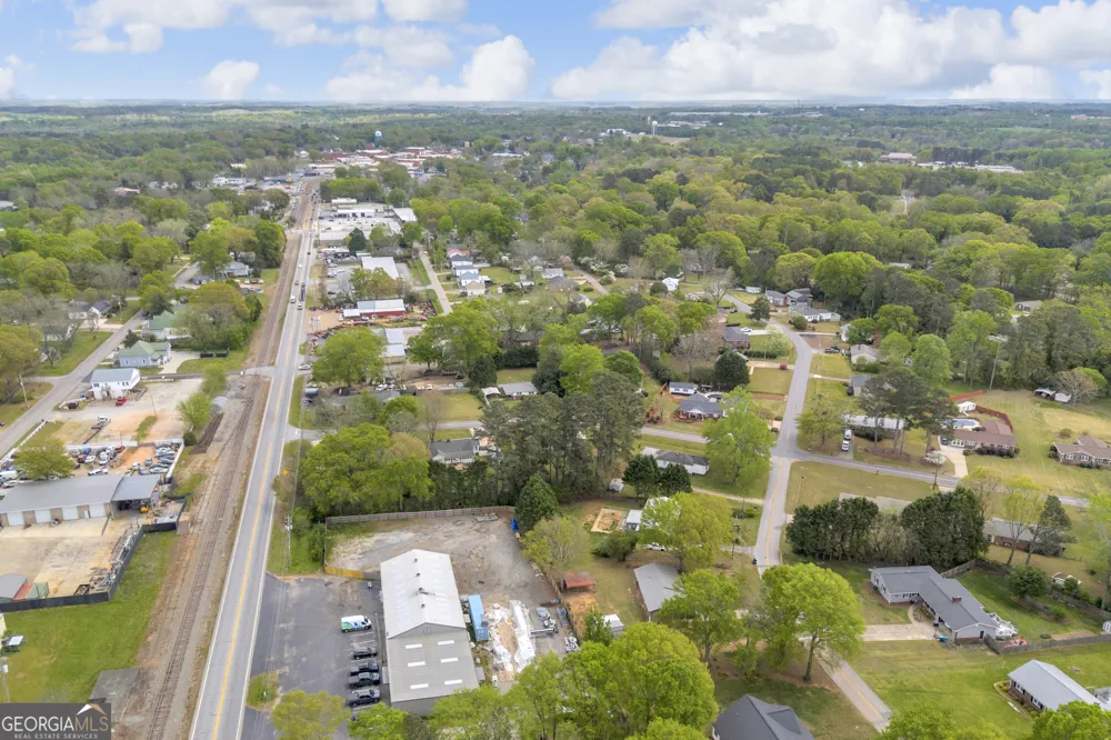 58 Andrew Jackson ST Commerce, GA 30529