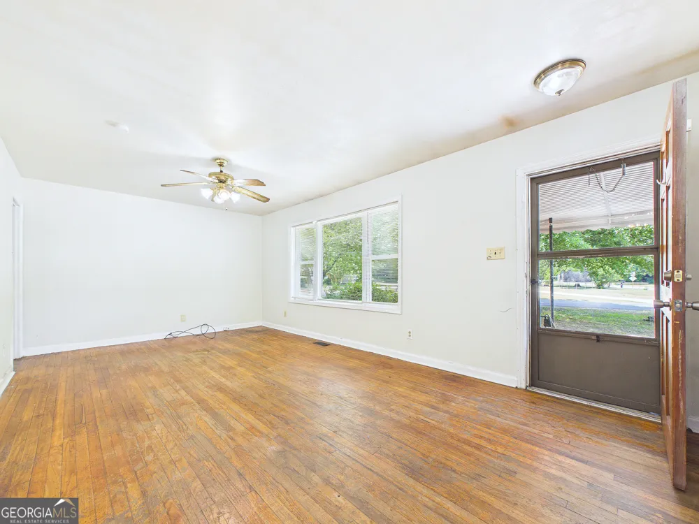 135 Briardale AVE Warner Robins, GA 31093