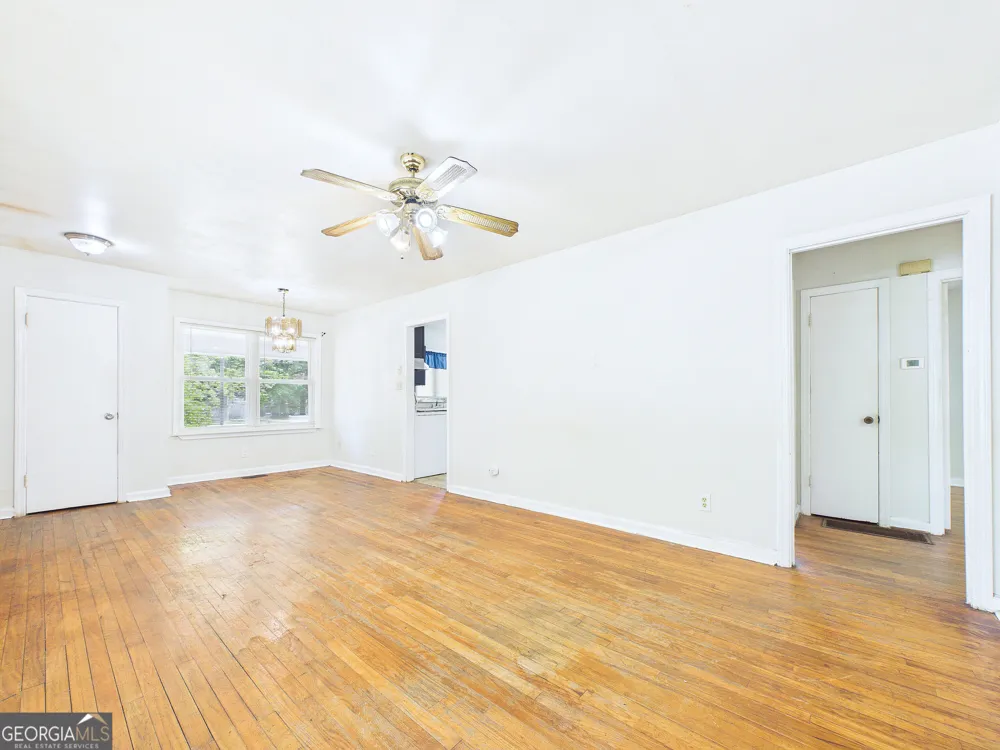 135 Briardale AVE Warner Robins, GA 31093