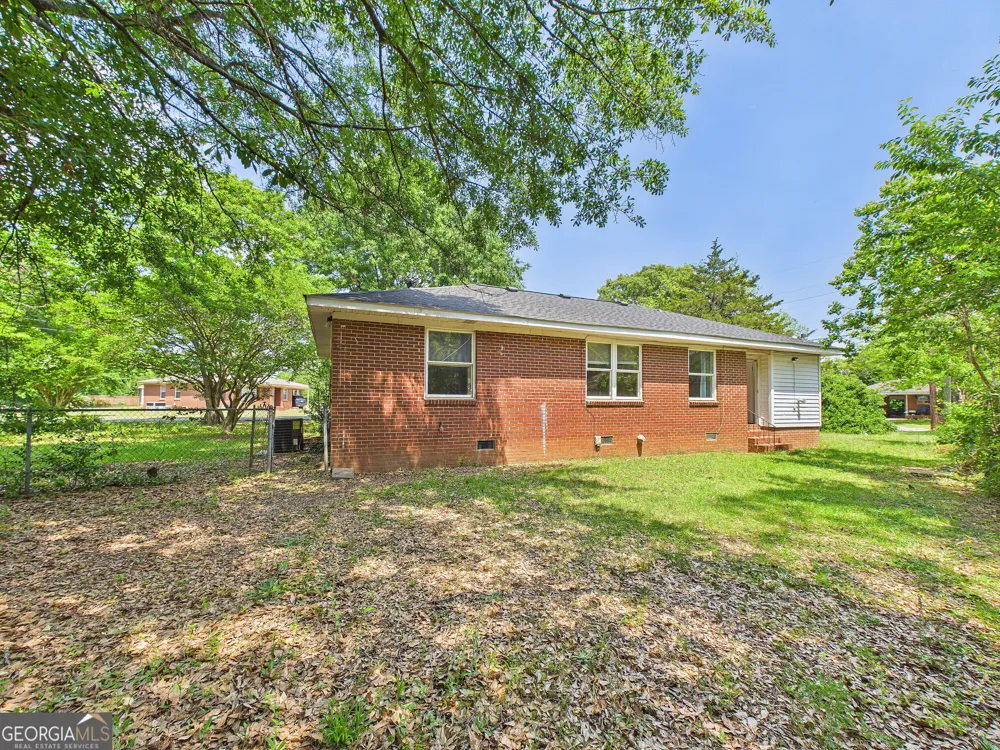 135 Briardale AVE Warner Robins, GA 31093