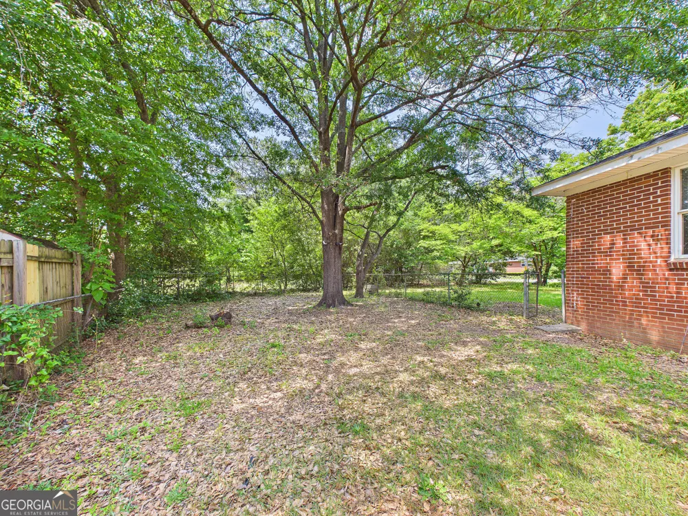 135 Briardale AVE Warner Robins, GA 31093