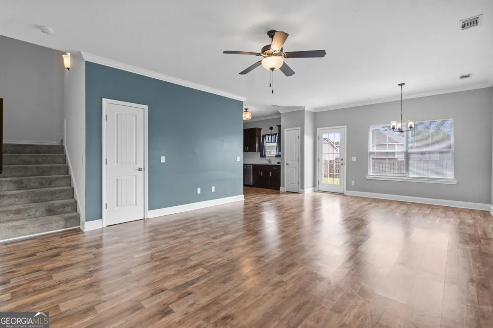 744 Fairview CIR Hinesville, GA 31313