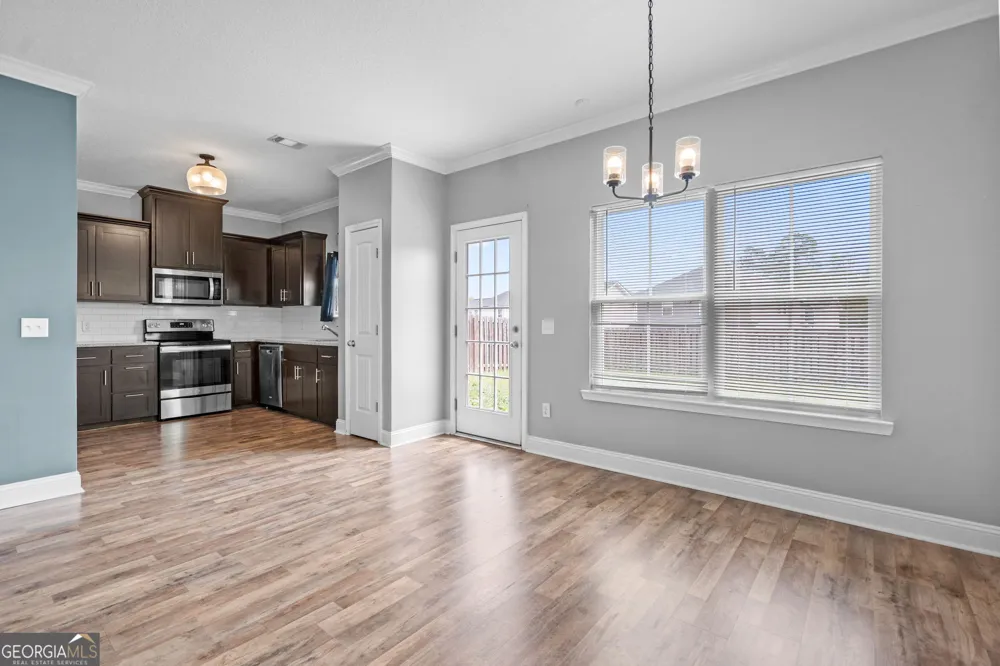 744 Fairview CIR Hinesville, GA 31313