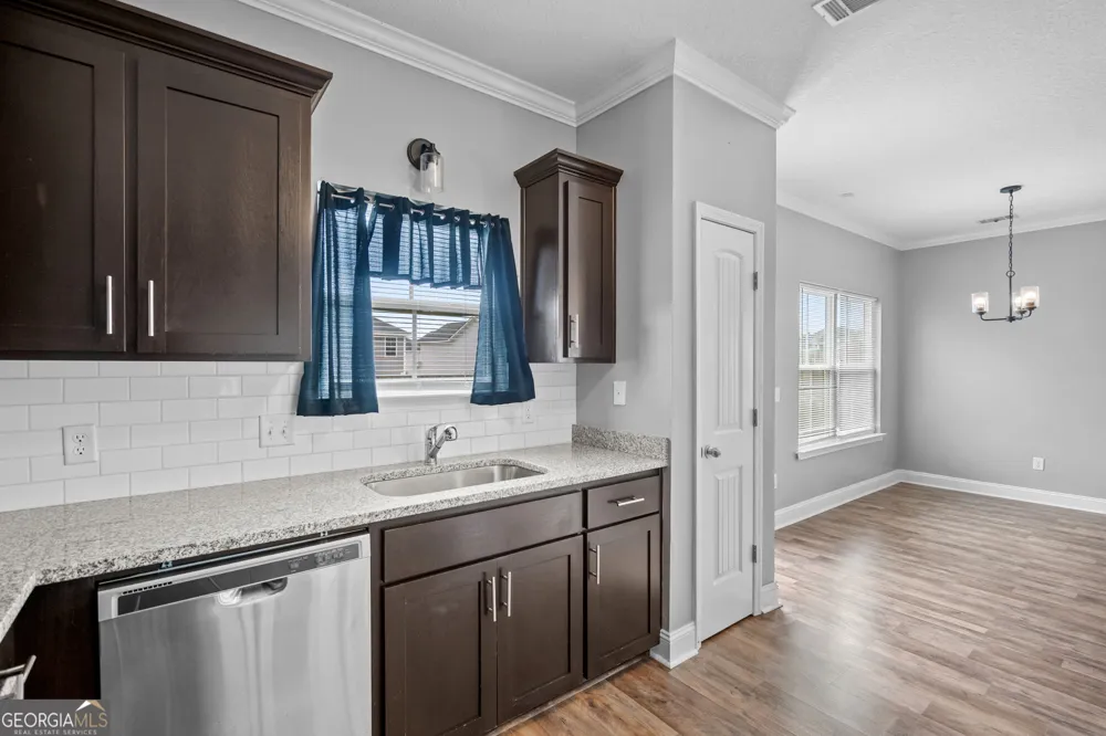 744 Fairview CIR Hinesville, GA 31313