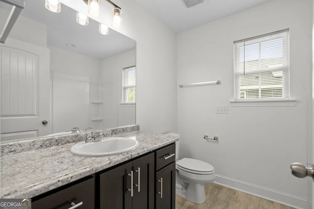 744 Fairview CIR Hinesville, GA 31313