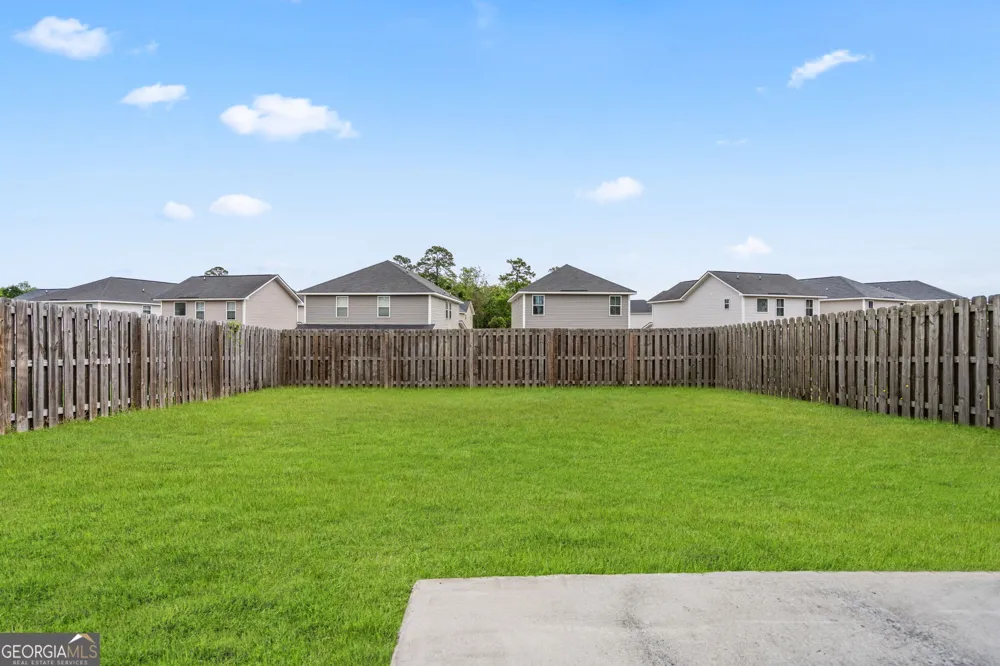 744 Fairview CIR Hinesville, GA 31313