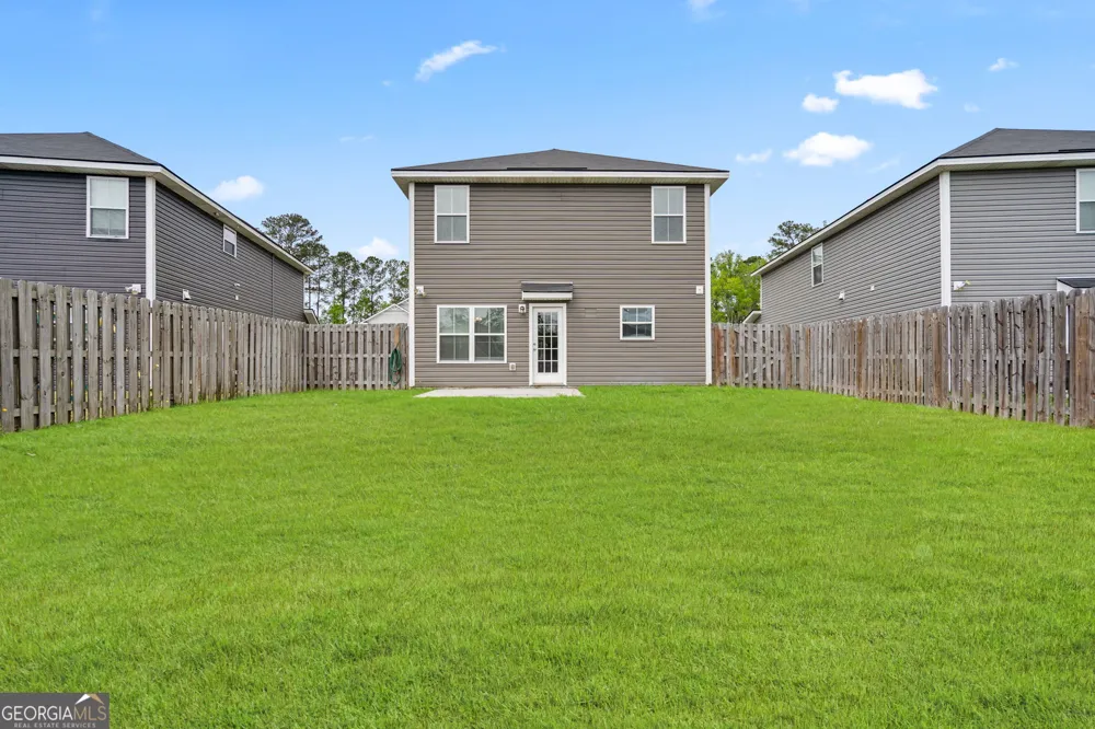744 Fairview CIR Hinesville, GA 31313