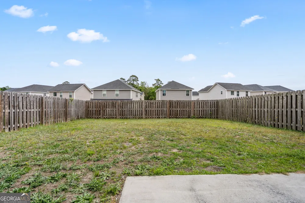 744 Fairview CIR Hinesville, GA 31313