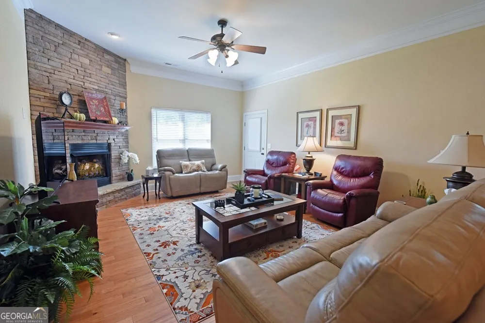 1724 Watercrest WAY Young Harris, GA 30582