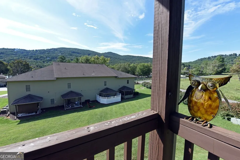 1724 Watercrest WAY Young Harris, GA 30582