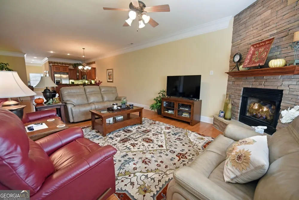 1724 Watercrest WAY Young Harris, GA 30582