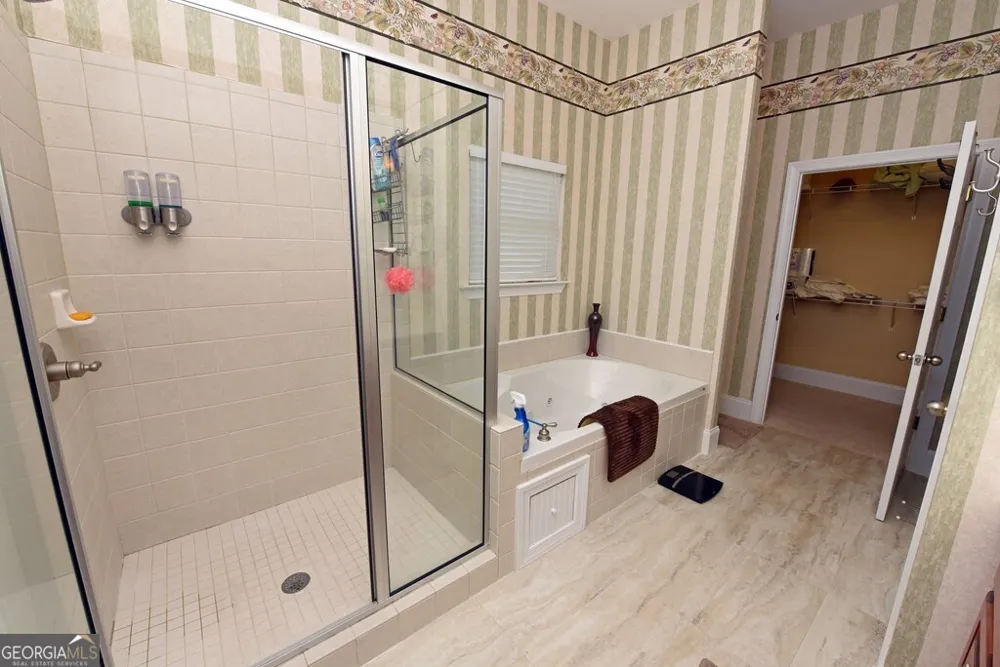 1724 Watercrest WAY Young Harris, GA 30582