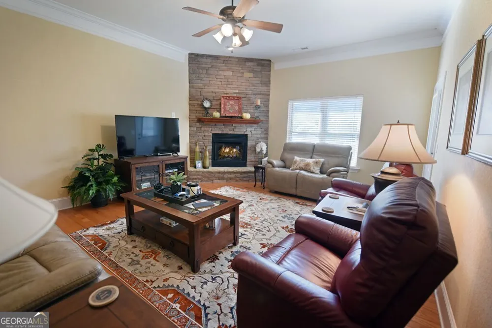1724 Watercrest WAY Young Harris, GA 30582