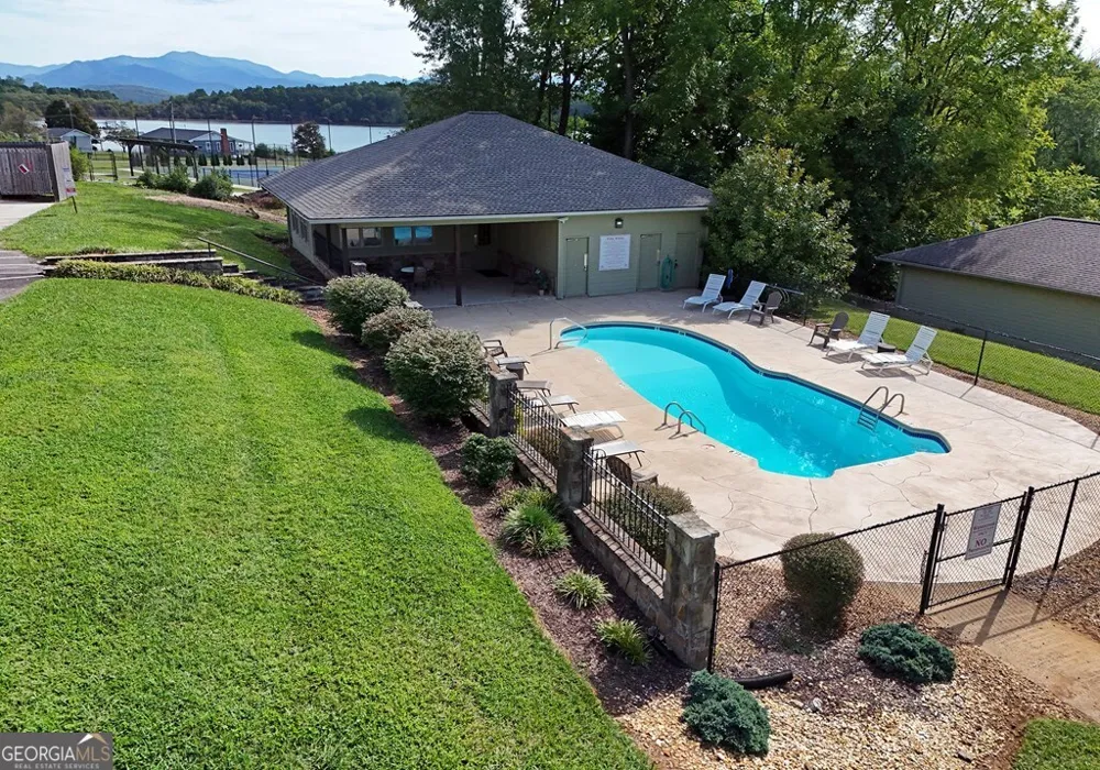 1724 Watercrest WAY Young Harris, GA 30582