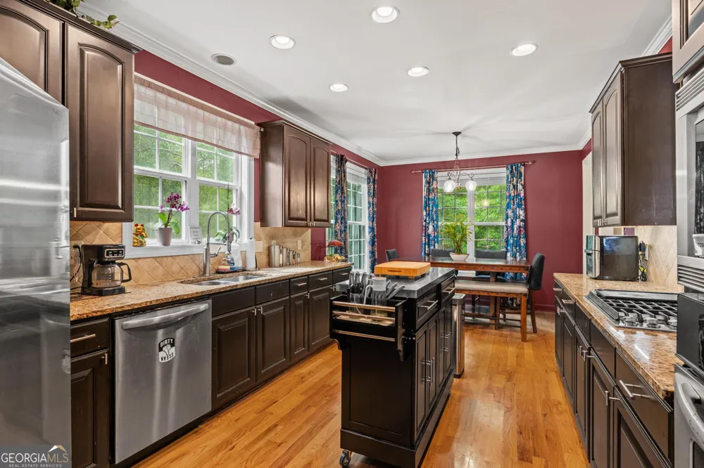 100 London Berry CT Tyrone, GA 30290