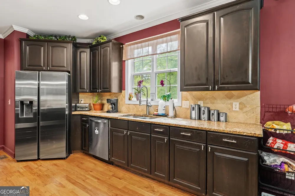 100 London Berry CT Tyrone, GA 30290
