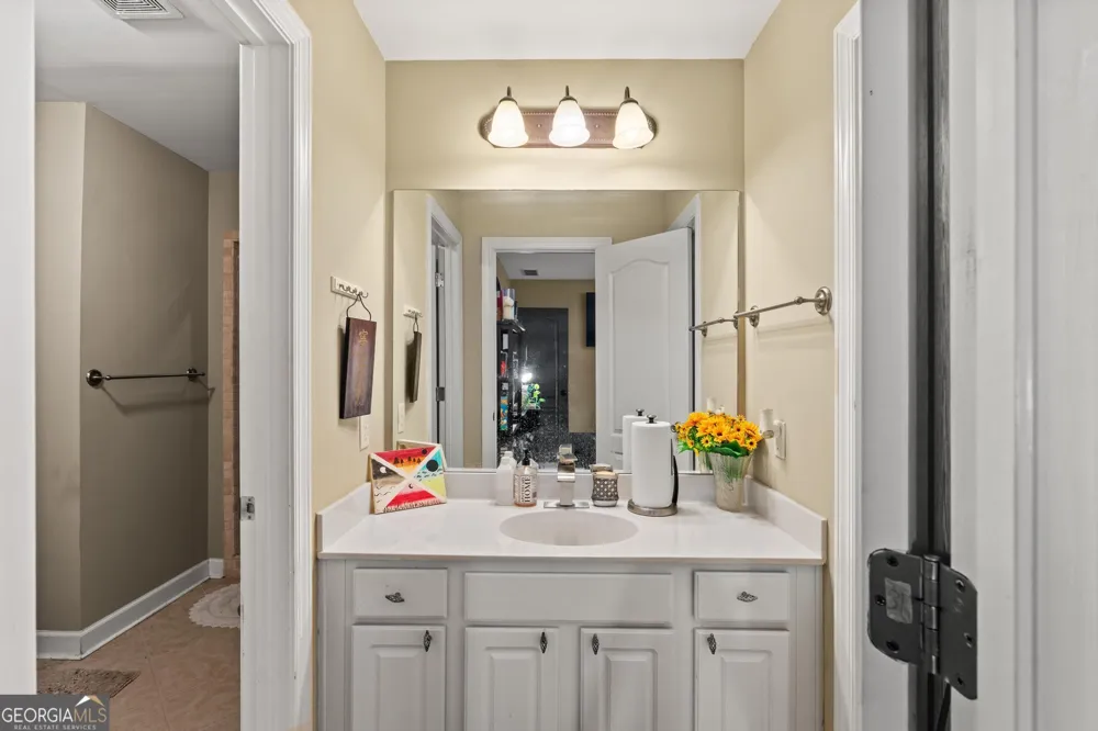 100 London Berry CT Tyrone, GA 30290