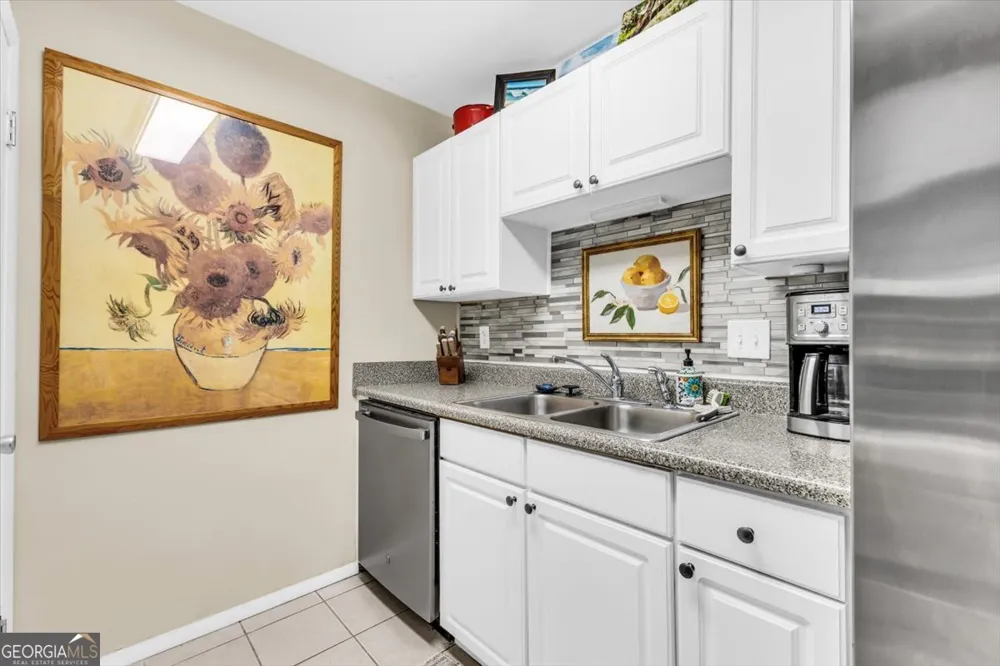 401 N Cromwell RD Savannah, GA 31410