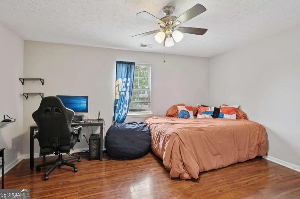 224 Solomon DR Ellenwood, GA 30294
