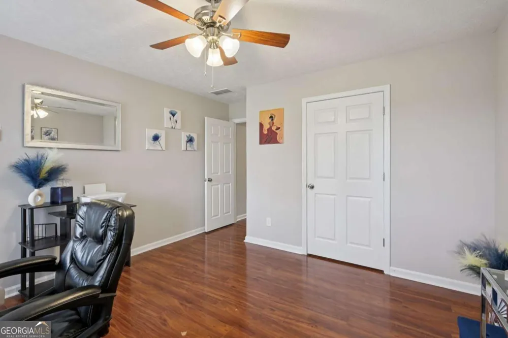 224 Solomon DR Ellenwood, GA 30294