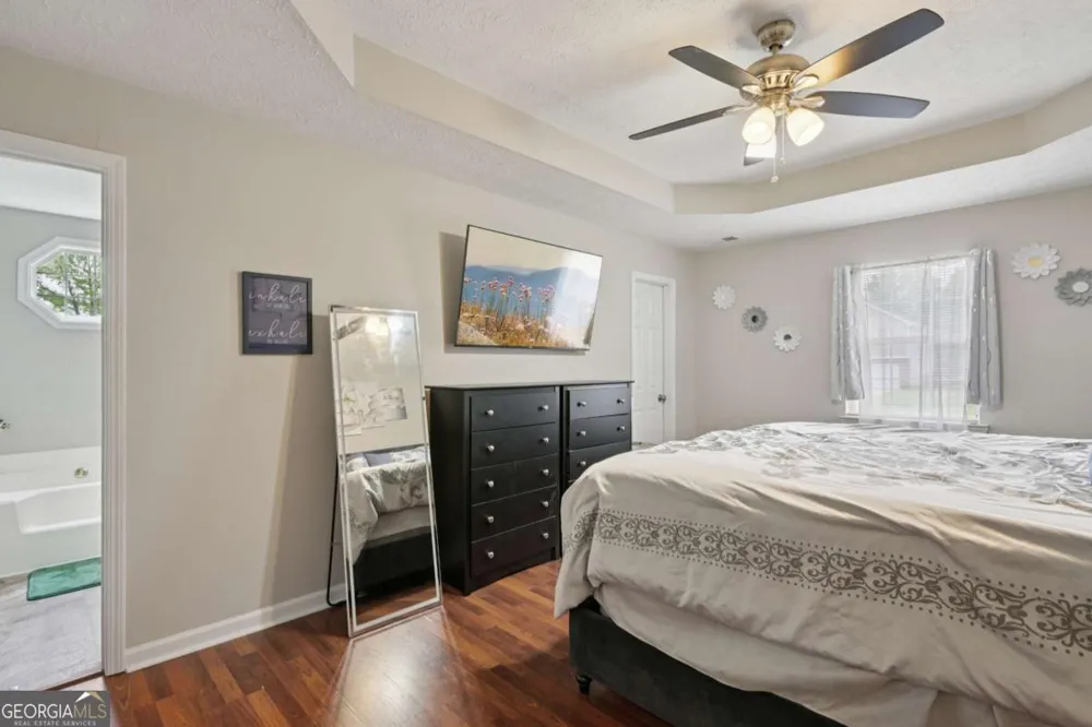 224 Solomon DR Ellenwood, GA 30294