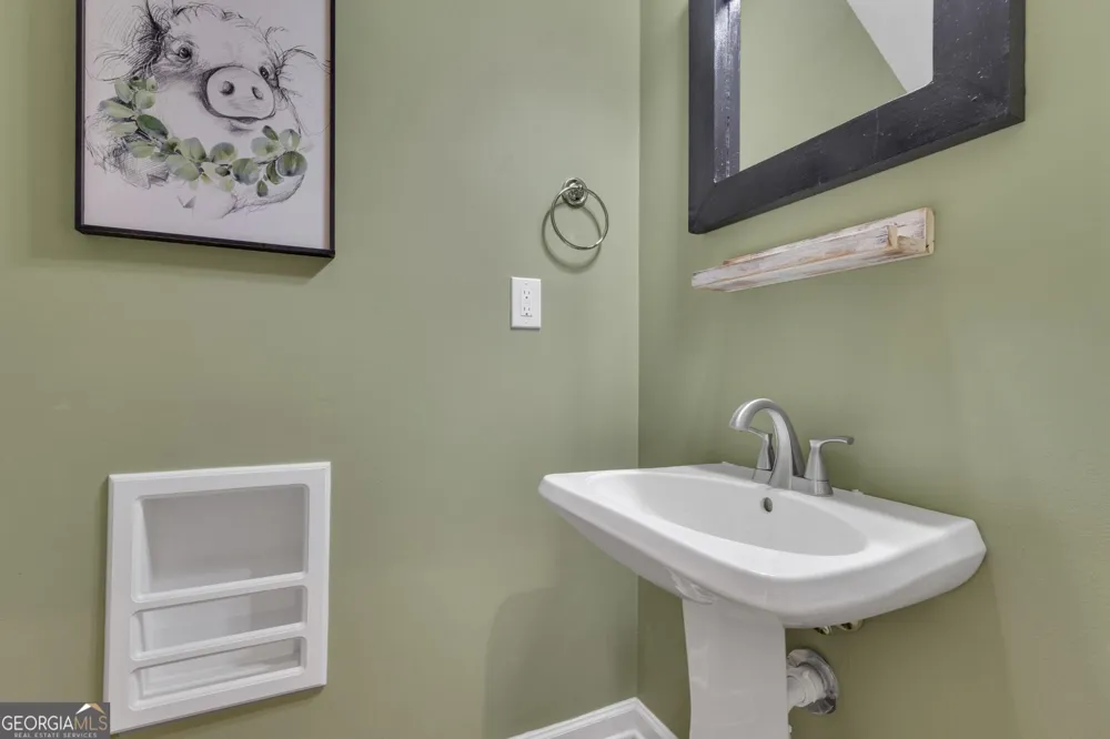 130 Sam Solomon RD Locust Grove, GA 30248